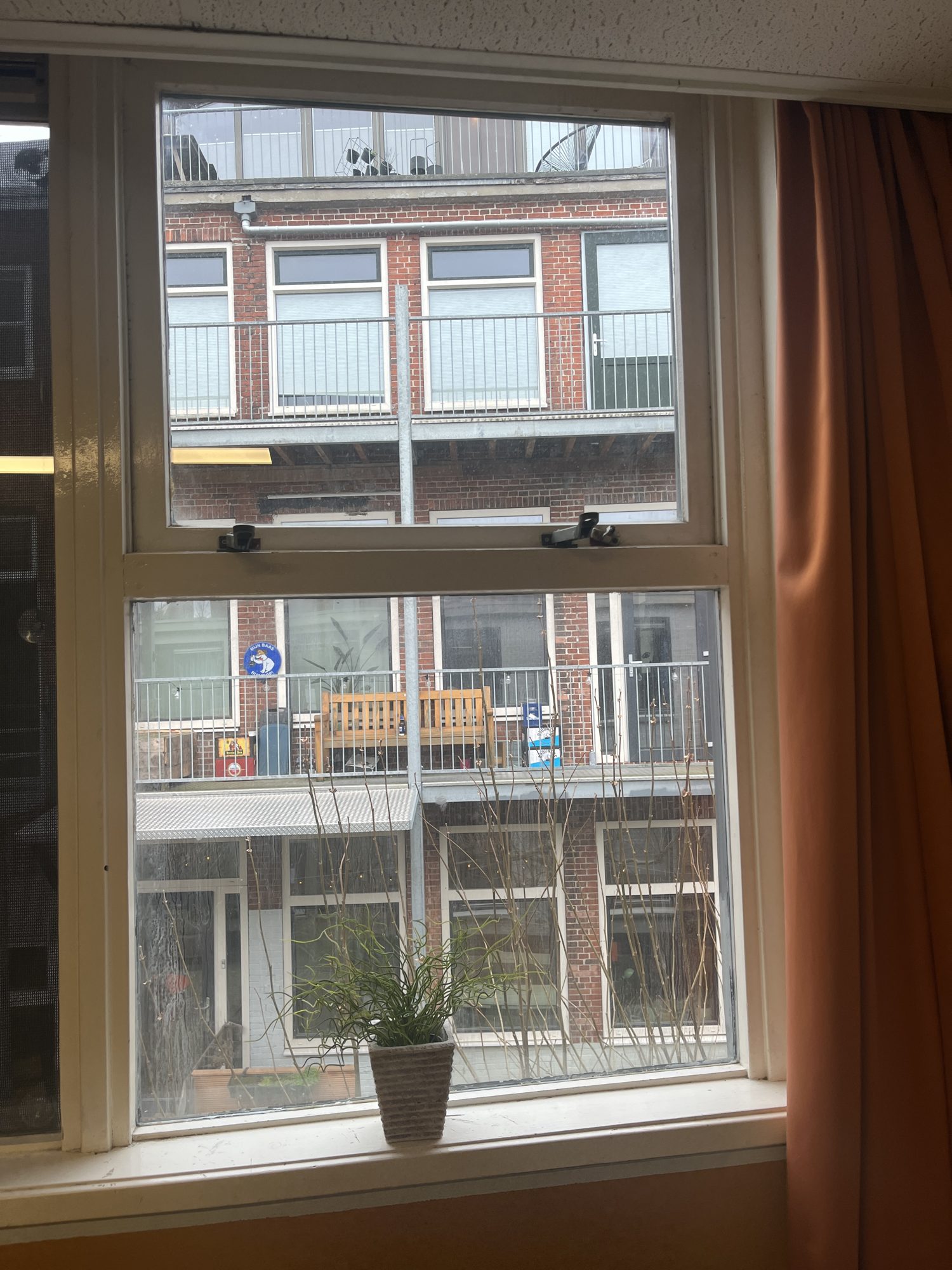 Room 4 — photo 8